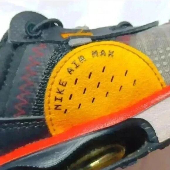 Nike Air Max 2021 SE - Picture 9 of 10